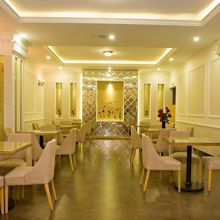 Elegant Hotel Pleiku Eksteriør bilde
