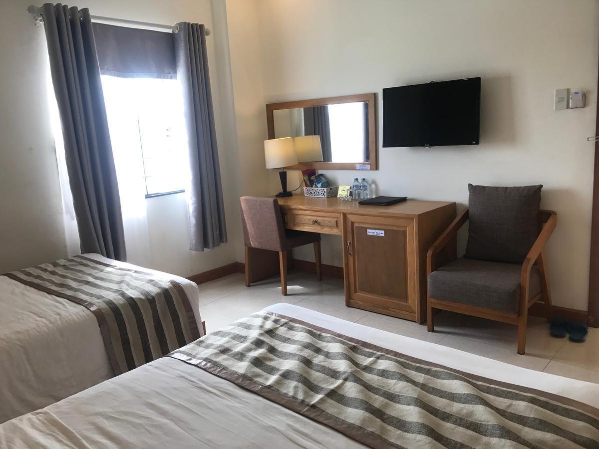 Elegant Hotel Pleiku Eksteriør bilde