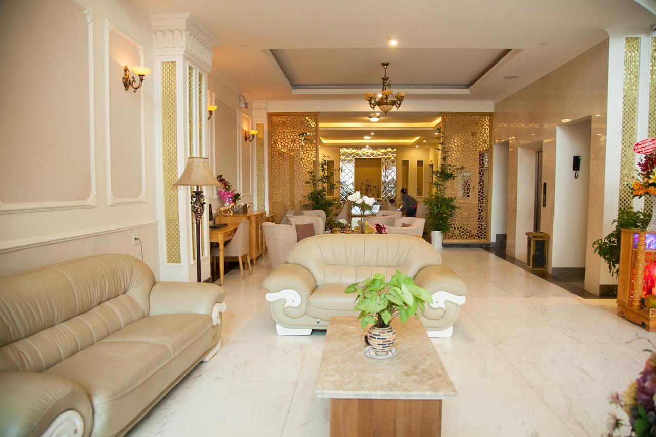 Elegant Hotel Pleiku Eksteriør bilde